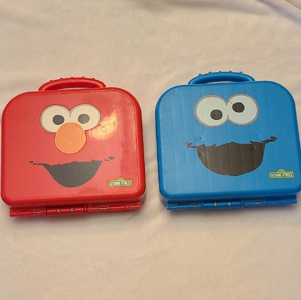 Hasbro Sesame Street Elmo and Cookie Monster Lunch Boxes - Red and Blue